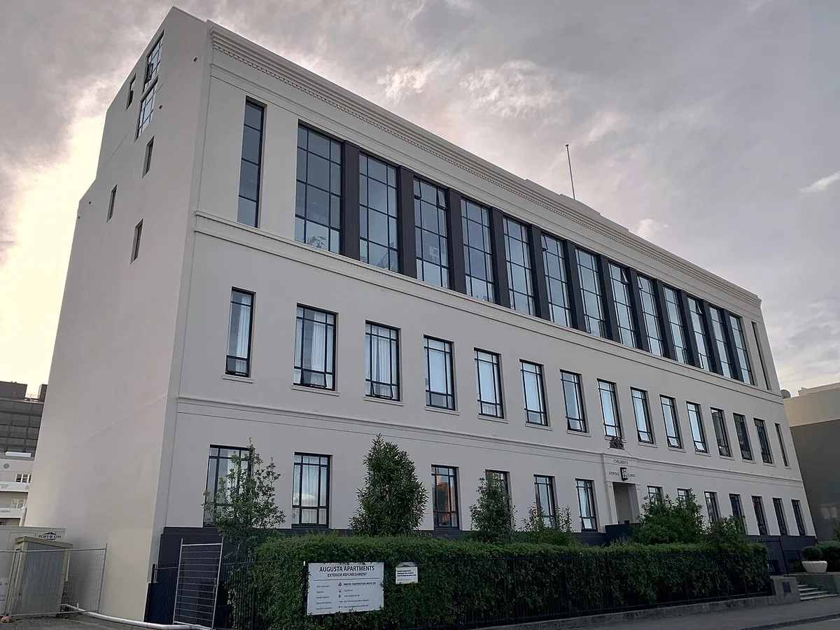Children's Dental Clinic 2